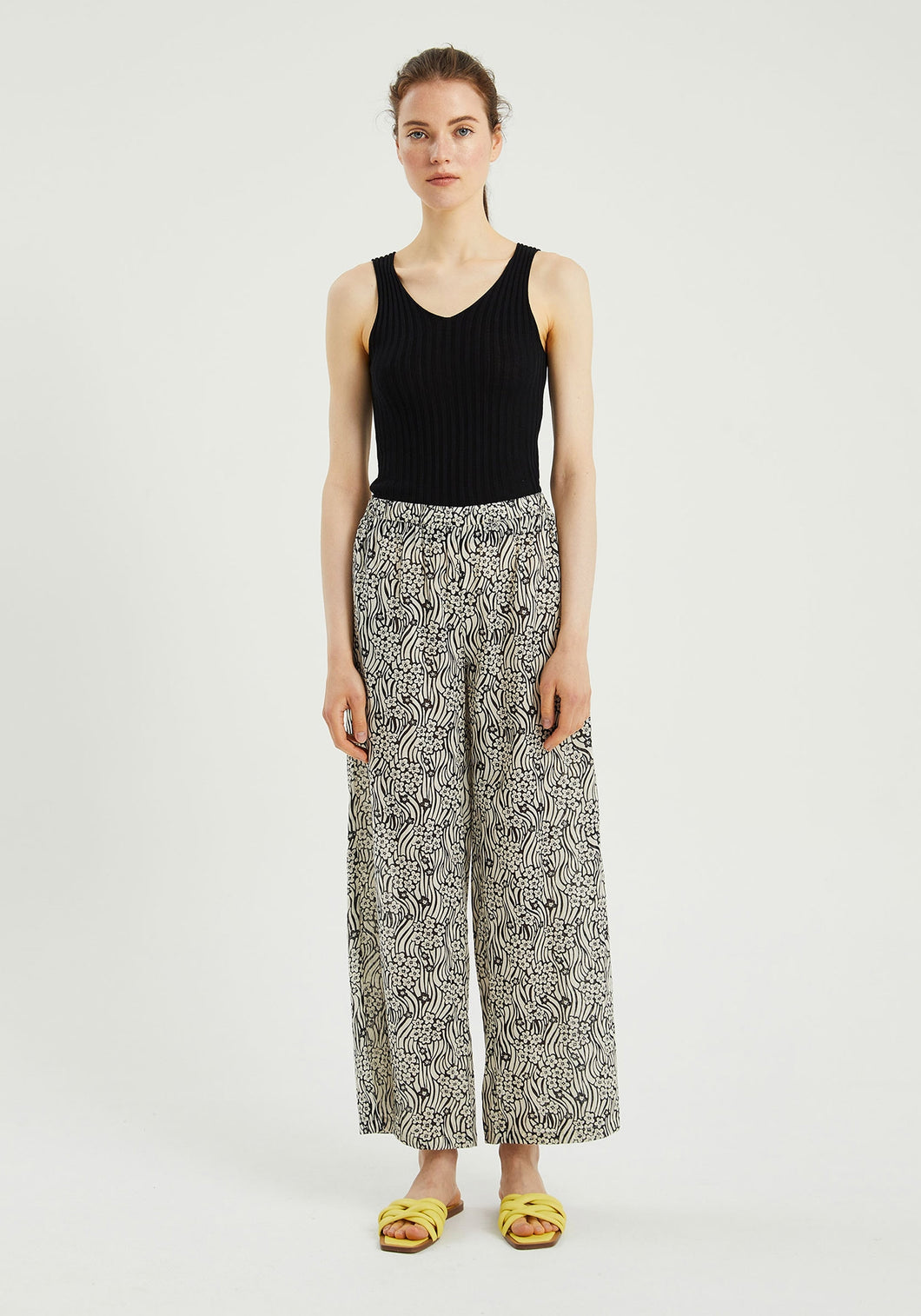 Abstract Flower Print Mid-Rise Trousers