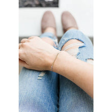 Load image into Gallery viewer, Sentiments Bracelet - GOLD - Congratulations
